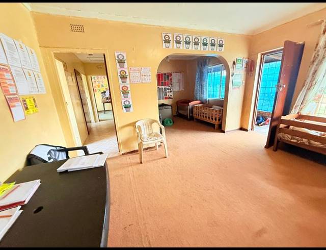 2 BEDROOM HOUSE FOR SALE IN VANDERBIJLPARK CW 6